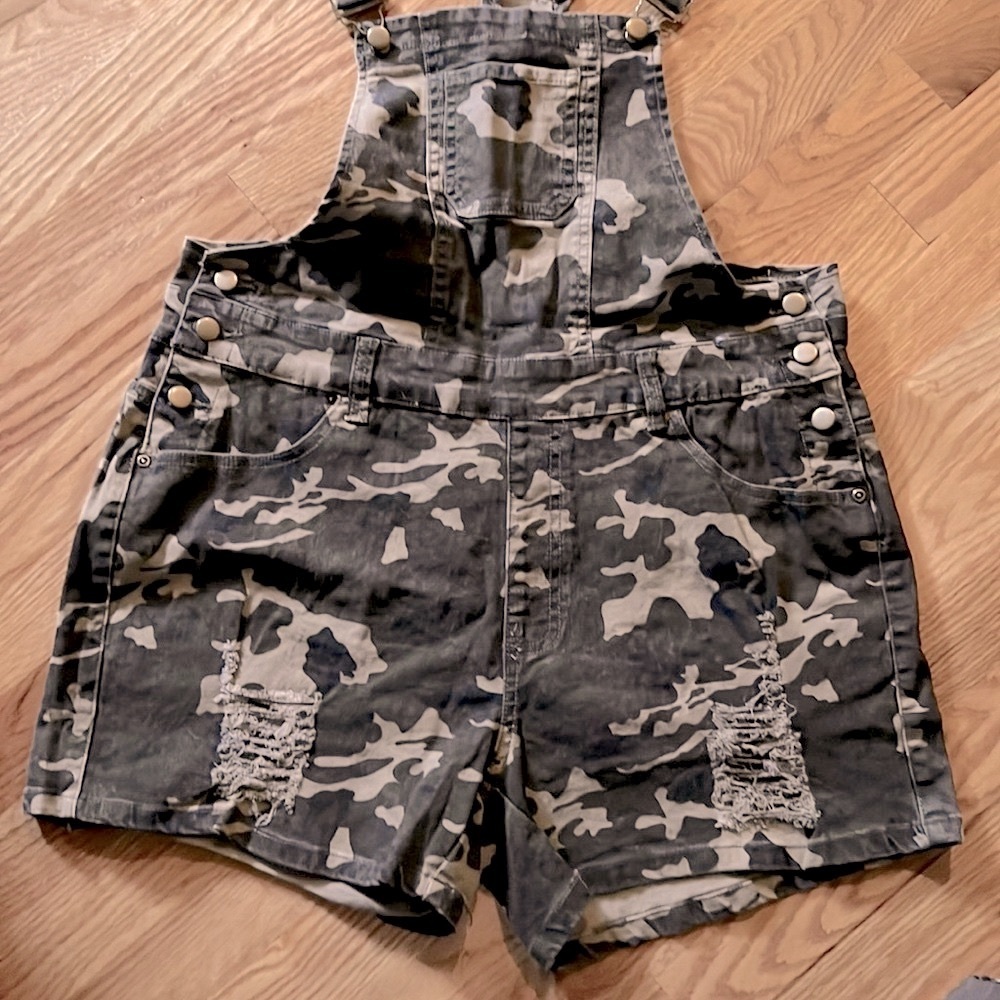 🔴 CLEARANCE🔖 GREEN CAMOUFLAGE DISTRESSED RIPPED DESTROYED JEAN OVERALL SHORTS 1X - Picture 5 of 13